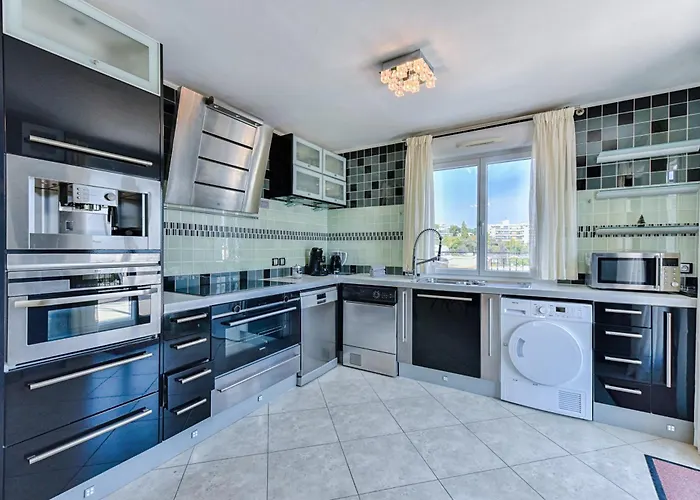 Happyfew Penthouse Lucia Apartman